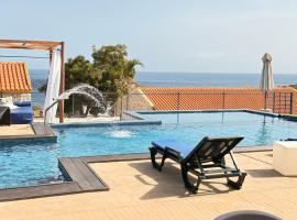 Bougainvillea Villa，位于Cidade Velha的酒店
