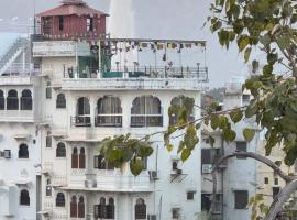 Whereabout Hostel Udaipur，位于乌代浦的酒店