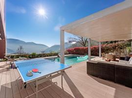 Villa Dolce Vita With Private Pool，位于卢加诺的酒店