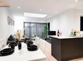 New Build Haven - City Centre - Parking - Manchester City Stadium