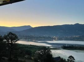 Visitor place 2，位于普拉夫的木屋