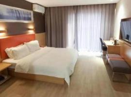 7 Days Premium Zhengzhou Shangjie District Government，位于郑州的酒店
