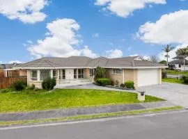 Spacious Holiday Home in a Superb Location