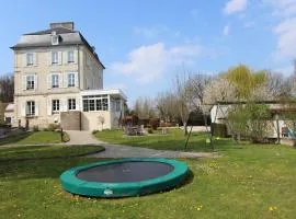 Château in Bar-sur-Seine Champagne Views