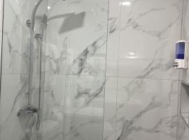 Ocean Tropical Escape 1BR 1BA Ocean view，位于拉纳韦贝的酒店