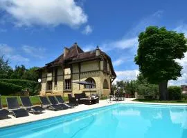 Mansion in Belvès with Private Pool