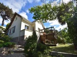 Sea View Stay in Fermanville