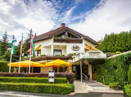 莫尔纳酒店，位于布达佩斯的酒店