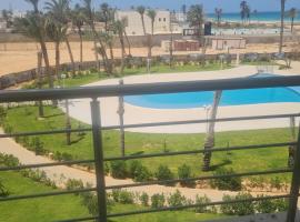 Diar el bahar zarzis sonia marina，位于杰尔吉斯的带停车场的酒店