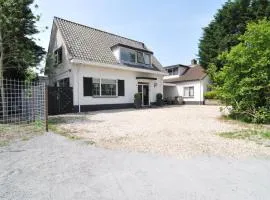 Ruime woning met jacuzzi, 10 min van strand