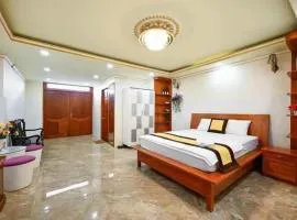HOTEL Ánh Hồng