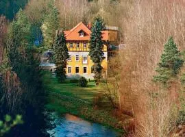 Art Nouveau Haven by the Mulde