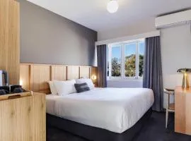 Kingsgrove Hotel