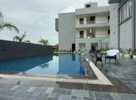 Savanna Retreat By Mystical Views