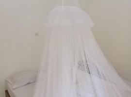 OPA OMA Homestay，位于Riung的酒店