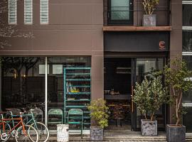 The EKAI，位于丰桥市的青旅