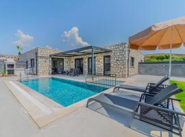 Zora Beyaz Taş Villaları，位于费特希耶的自助式住宿