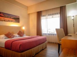 Lux Tychi Hotel，位于玛琅阿卜杜勒拉赫曼萨利赫机场 - MLG附近的酒店