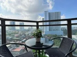 The Radiance Manila Bay Staycation by SonPai