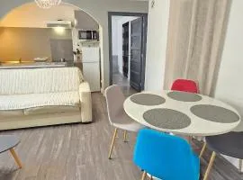 Côté cour, T2 espace exterieur au calme