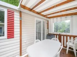 Swanky Mobile Home in Saint Jean de Monts near Seabeach