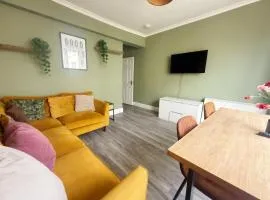 Seafront 3 Bedrooms Sleep 7