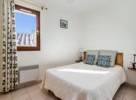 Vineyards & Village Stay