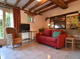 Holiday Home in Saizy with Stargazing Garden