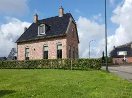 Holiday Home Zoutkamp near Lauwersmeer