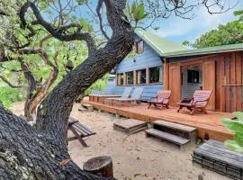 Fare Vainina Private beach - Golf