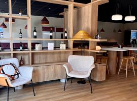 Best Western Hôtel du Phare，位于梅里尼亚克的酒店