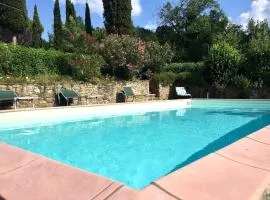 Scenic Stay in Restored Retreat