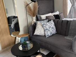 B-Hive at Devland Room 2，位于索韦托的酒店