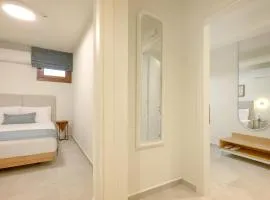 Leon Apartments