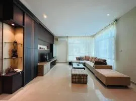 Exclusive Bungalow Private & Peaceful in Miri Ocean Park 5BR