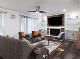 Private Fenced Yard Near Truist Park and ATL