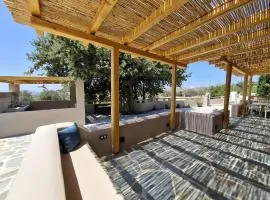 YERODABELO Traditional Family Mansion