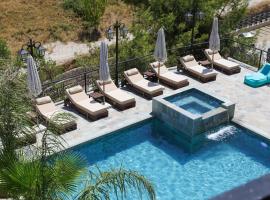 Cumaku Boutique Hotel & Spa，位于吉诺卡斯特的酒店