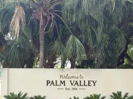 Palm Valley Country Club Getaway