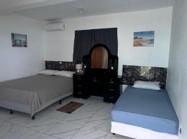 The Wave Hostel Corn Island，位于玉米岛的酒店