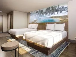 Starlite Yellowstone, Tapestry Collection by Hilton