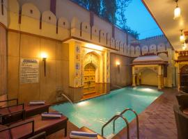 Umaid Mahal - A Heritage Style Boutique Hotel，位于斋浦尔Bani Park的酒店