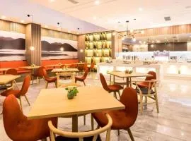 Atour Hotel Suzhou Industrial Park Yangcheng Lake Peninsula