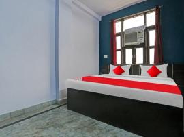 Hotel O Elite Inn，位于德里的酒店