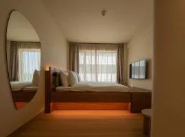 SKIPR Hotel