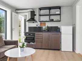 Sandefjord 1 bedroom kitchen and bathroom - Non smoking