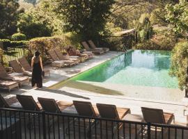 Les Lodges Sainte-Victoire Hotel & Spa，位于普罗旺斯艾克斯的酒店