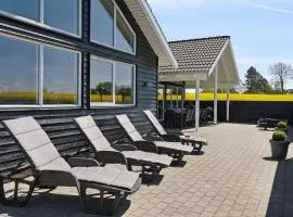 Luxury Beach House with Pool - By Traum Ferienwohnungen