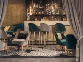 尼皮斯巴黎希尔顿Curio Collection酒店