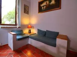 Attractive apartment in old farmhouse on the estate with pool